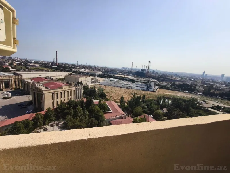 Satılır 3 otaqlı Mənzil Yeni tikili 125 m² Qara Qarayev m. - şəkil 5