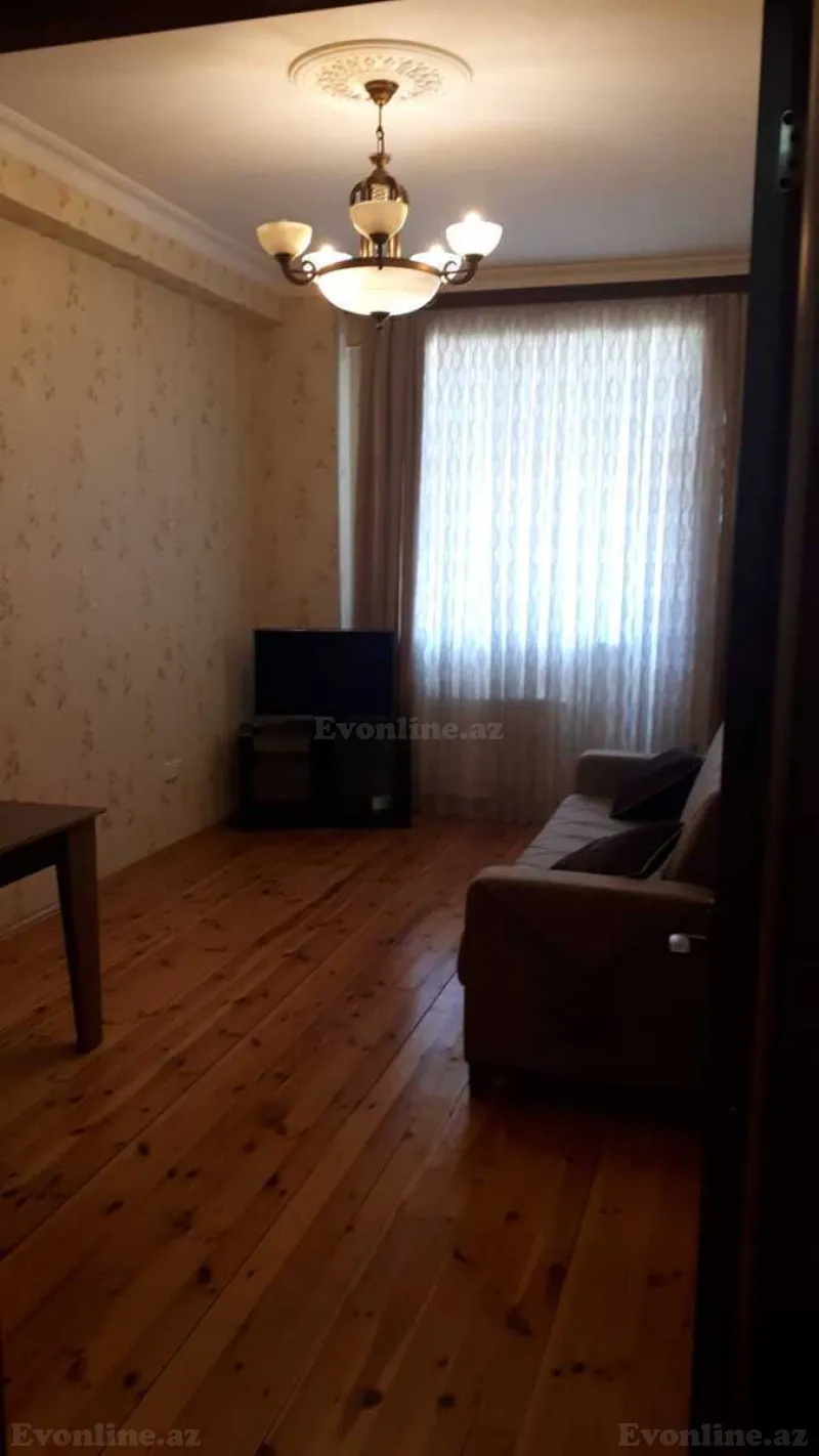 Kirayə verilir 3 otaqlı Mənzil Yeni tikili 95 m² İnşaatçılar m. - şəkil 3