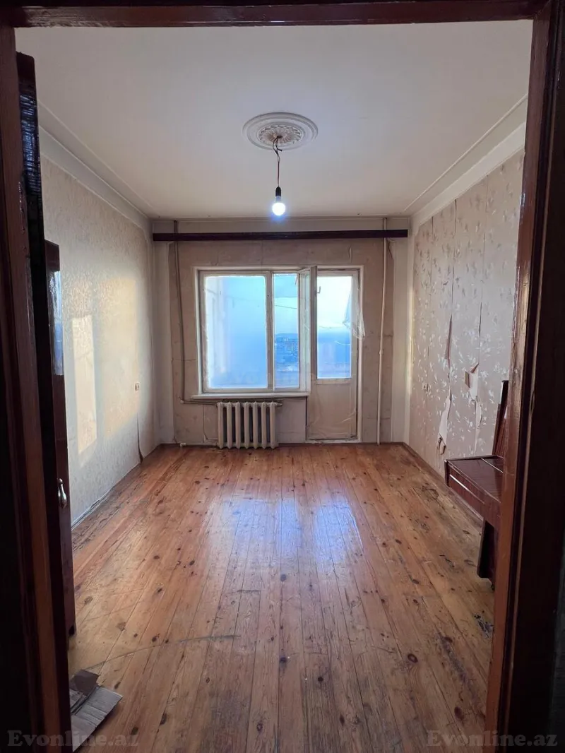 Satılır 3 otaqlı Mənzil Köhnə tikili 75 m² Həzi Aslanov m. - şəkil 5