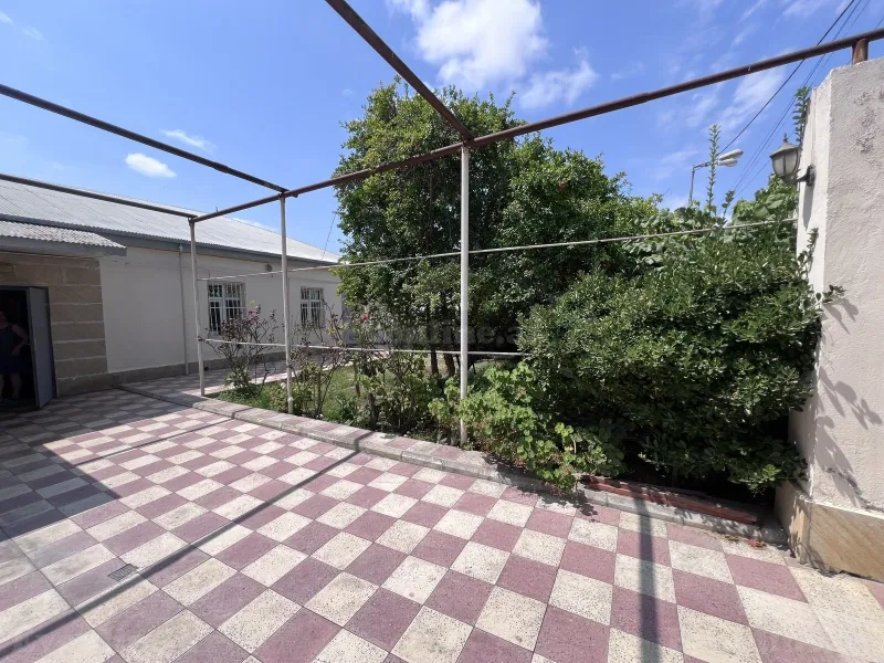 Satılır 4 otaqlı Həyət evi 120 m² Bakıxanov - şəkil 2