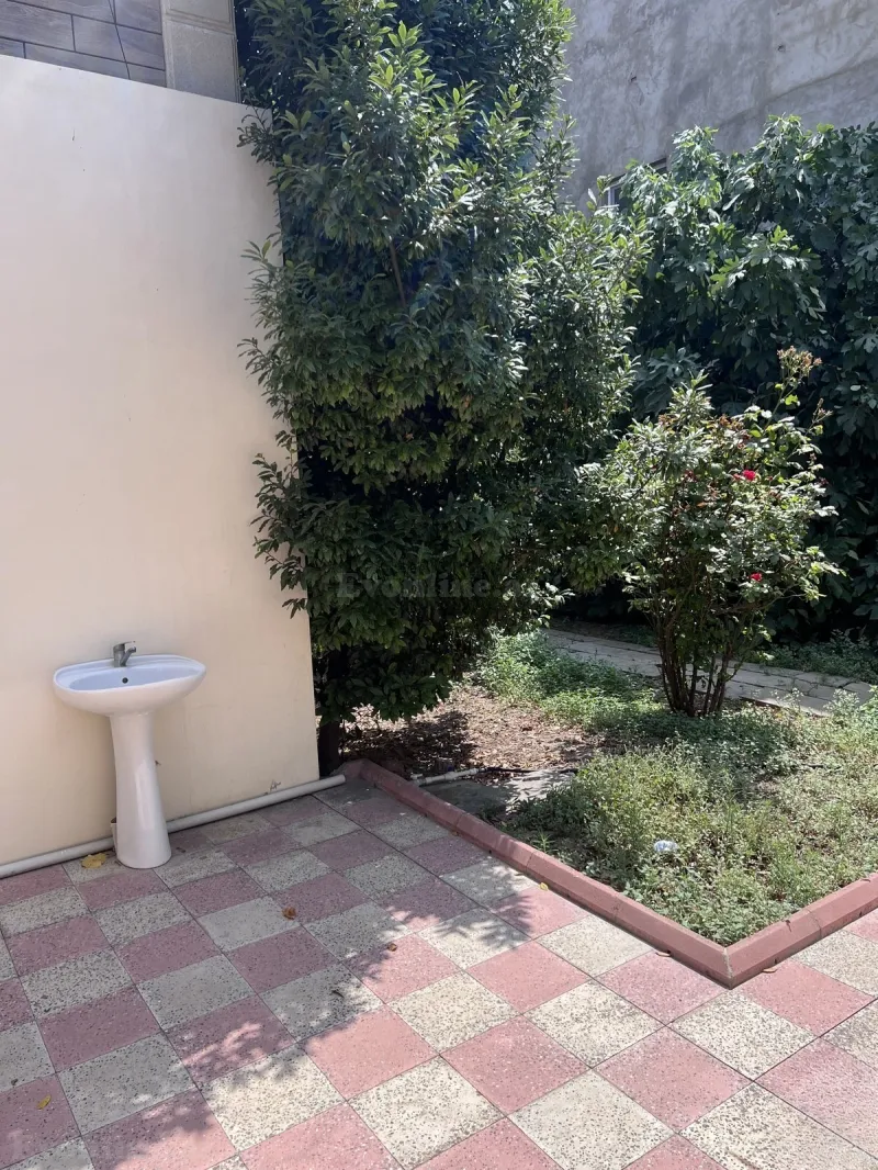 Satılır 4 otaqlı Həyət evi 120 m² Bakıxanov - şəkil 14