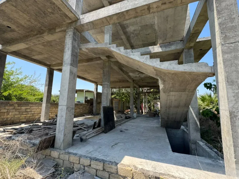 8 otaqlı Həyət evi 210 m² Fatmayı Satılır