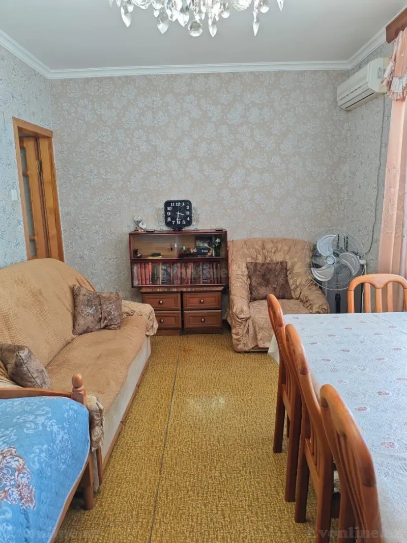 Satılır 2 otaqlı Mənzil Köhnə tikili 65 m² Həzi Aslanov m. - şəkil 2