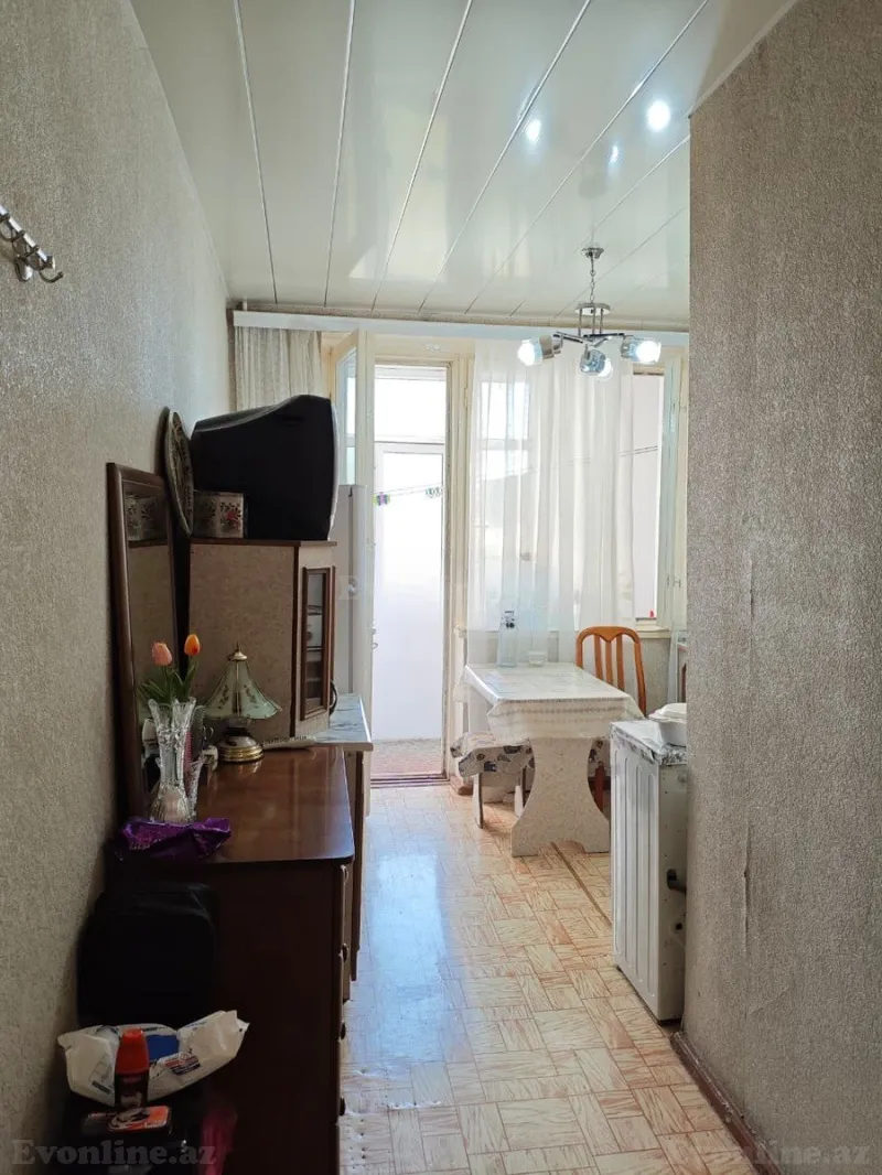 Satılır 2 otaqlı Mənzil Köhnə tikili 65 m² Həzi Aslanov m. - şəkil 5