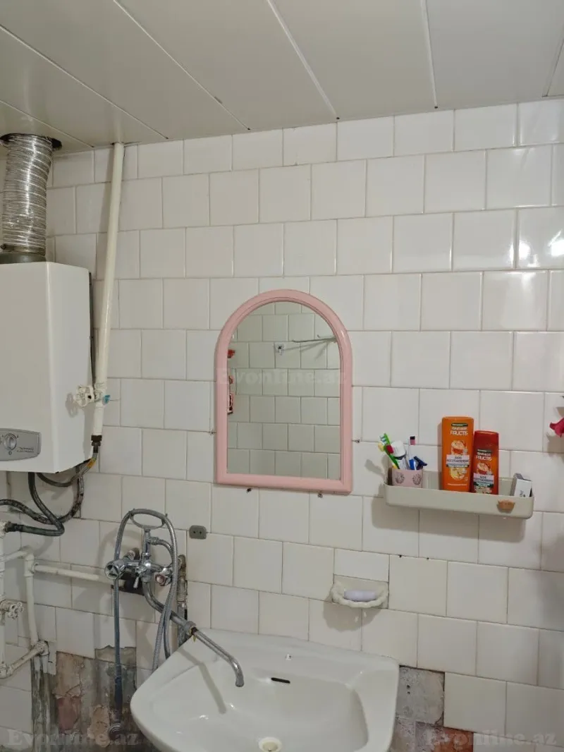 Satılır 2 otaqlı Mənzil Köhnə tikili 65 m² Həzi Aslanov m. - şəkil 13