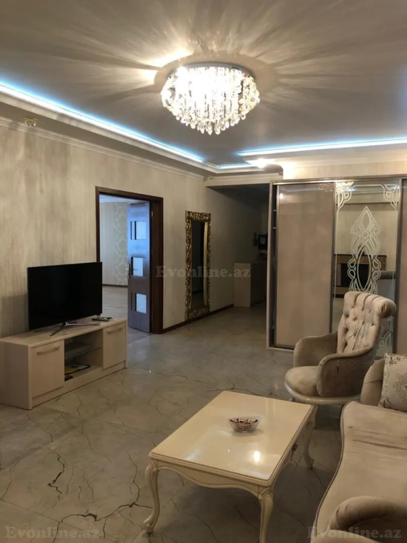 Satılır 4 otaqlı Mənzil Yeni tikili 285 m² 28 May m. - şəkil 10