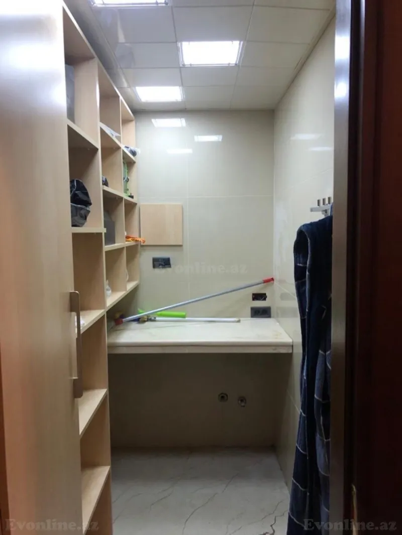 Satılır 4 otaqlı Mənzil Yeni tikili 285 m² 28 May m. - şəkil 19