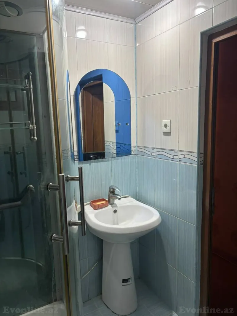 Kirayə verilir 3 otaqlı Mənzil Köhnə tikili 85 m² Nəriman Nərimanov m. - şəkil 14