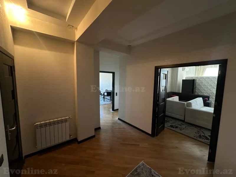 2 otaqlı Mənzil 85 m² 9-cu mikrorayon Satılır