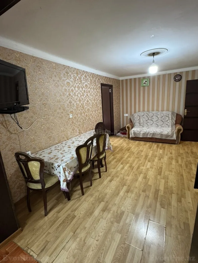 Satılır 2 otaqlı Mənzil Köhnə tikili 51 m² İnşaatçılar m. - şəkil 2