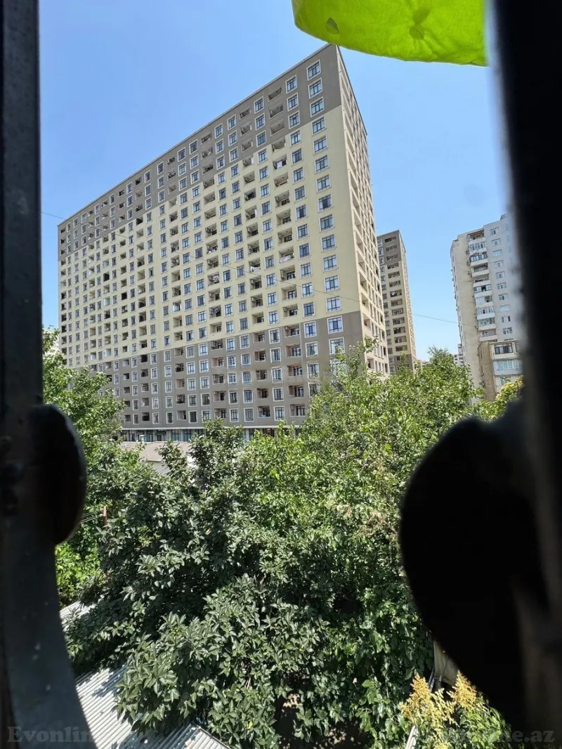 Satılır 2 otaqlı Mənzil Köhnə tikili 51 m² İnşaatçılar m. - şəkil 9