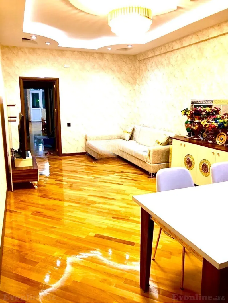 Satılır 3 otaqlı Mənzil Yeni tikili 107 m² Memar Əcəmi m. - şəkil 2