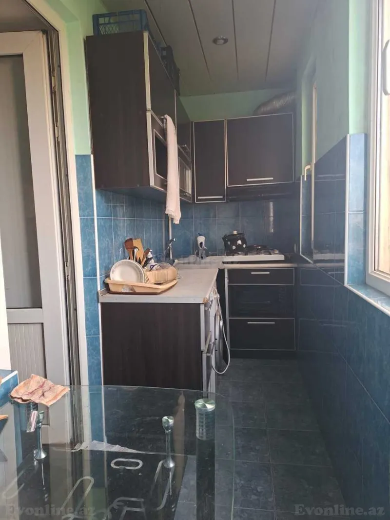 Satılır 2 otaqlı Mənzil Köhnə tikili 60 m² Elmlər Akademiyası m. - şəkil 9
