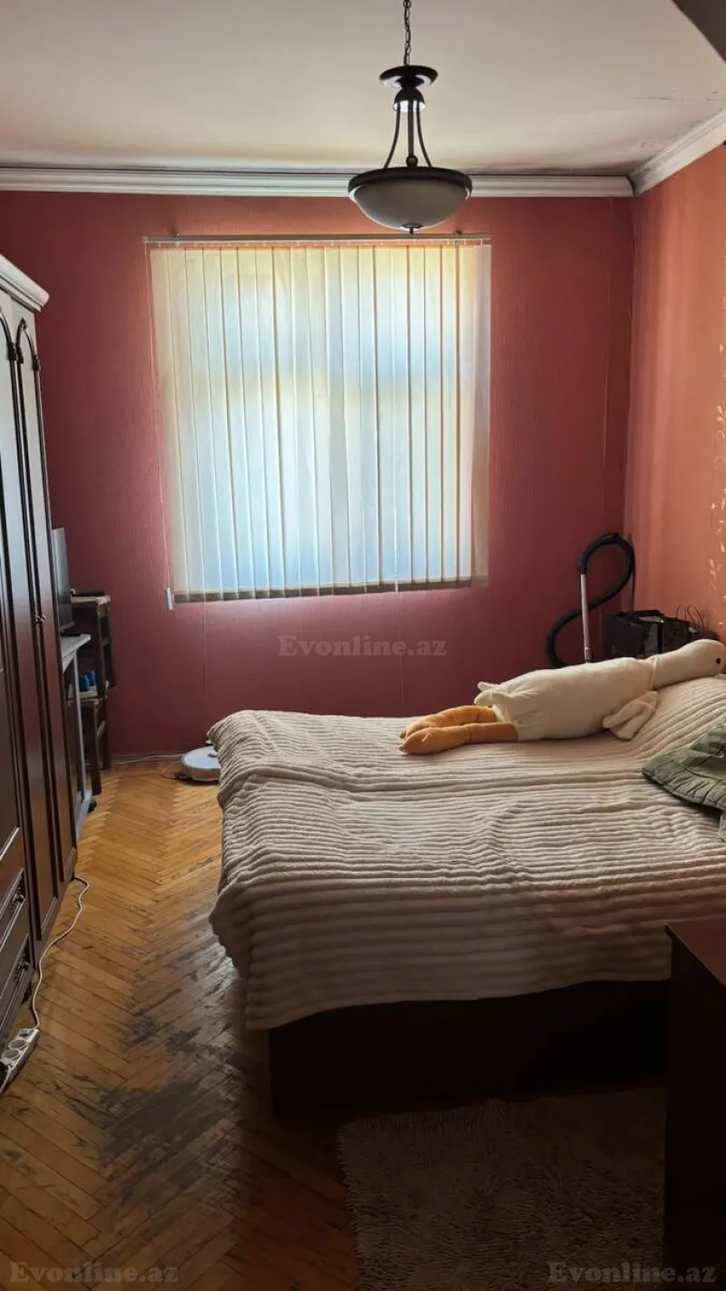 Satılır 3 otaqlı Mənzil Köhnə tikili 60 m² Memar Əcəmi m. - şəkil 2