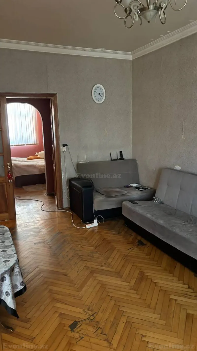 Satılır 3 otaqlı Mənzil Köhnə tikili 60 m² Memar Əcəmi m. - şəkil 3