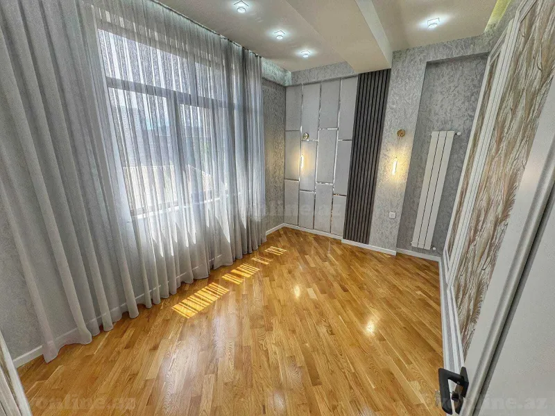 Satılır 3 otaqlı Mənzil Yeni tikili 90 m² Neftçilər m. - şəkil 2