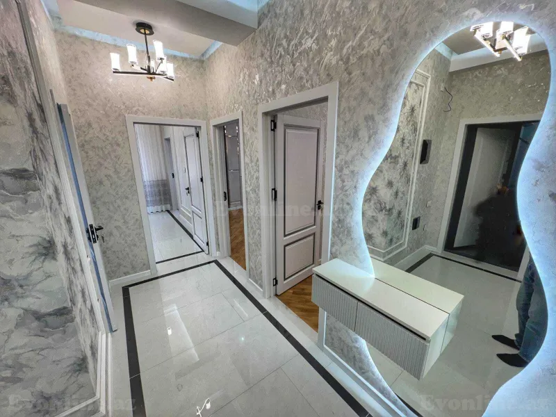 Satılır 3 otaqlı Mənzil Yeni tikili 90 m² Neftçilər m. - şəkil 4