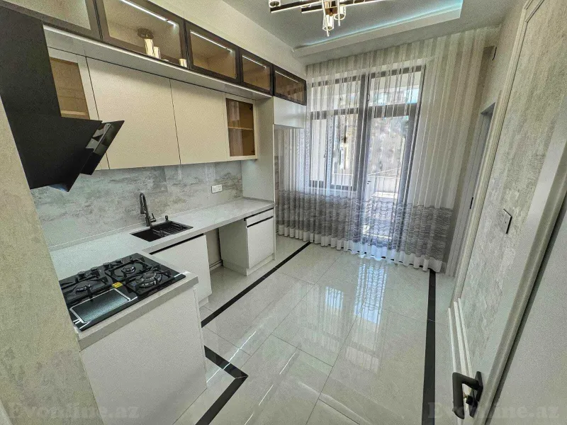 Satılır 3 otaqlı Mənzil Yeni tikili 90 m² Neftçilər m. - şəkil 6