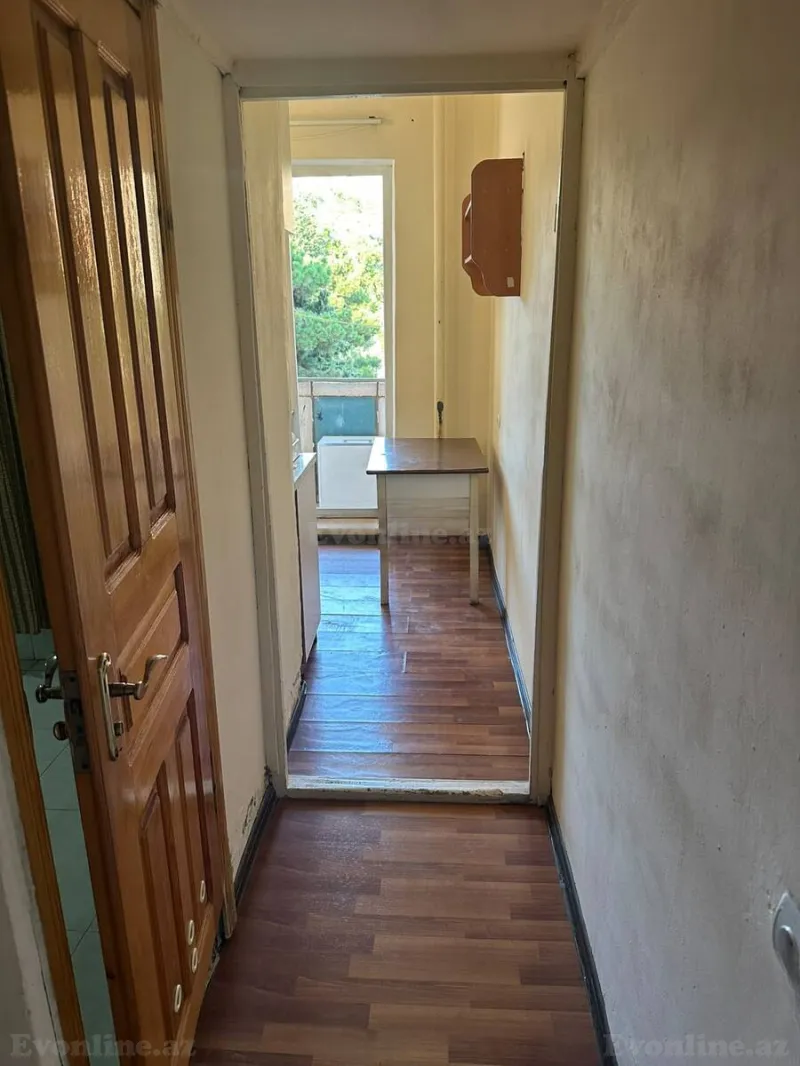 Satılır 1 otaqlı Mənzil Köhnə tikili 45 m² Əhmədli m. - şəkil 3