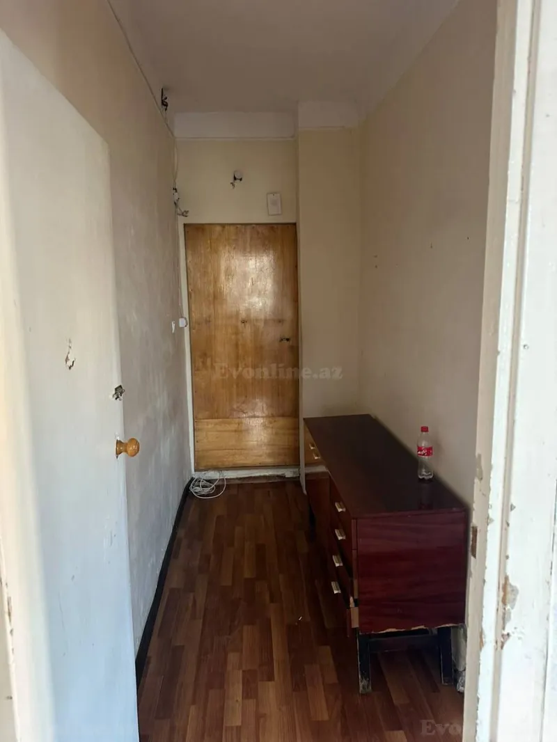 Satılır 1 otaqlı Mənzil Köhnə tikili 45 m² Əhmədli m. - şəkil 4