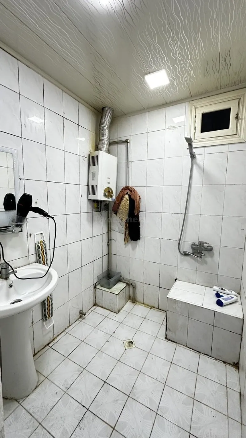Satılır 2 otaqlı Mənzil Köhnə tikili 52 m² Memar Əcəmi m. - şəkil 18
