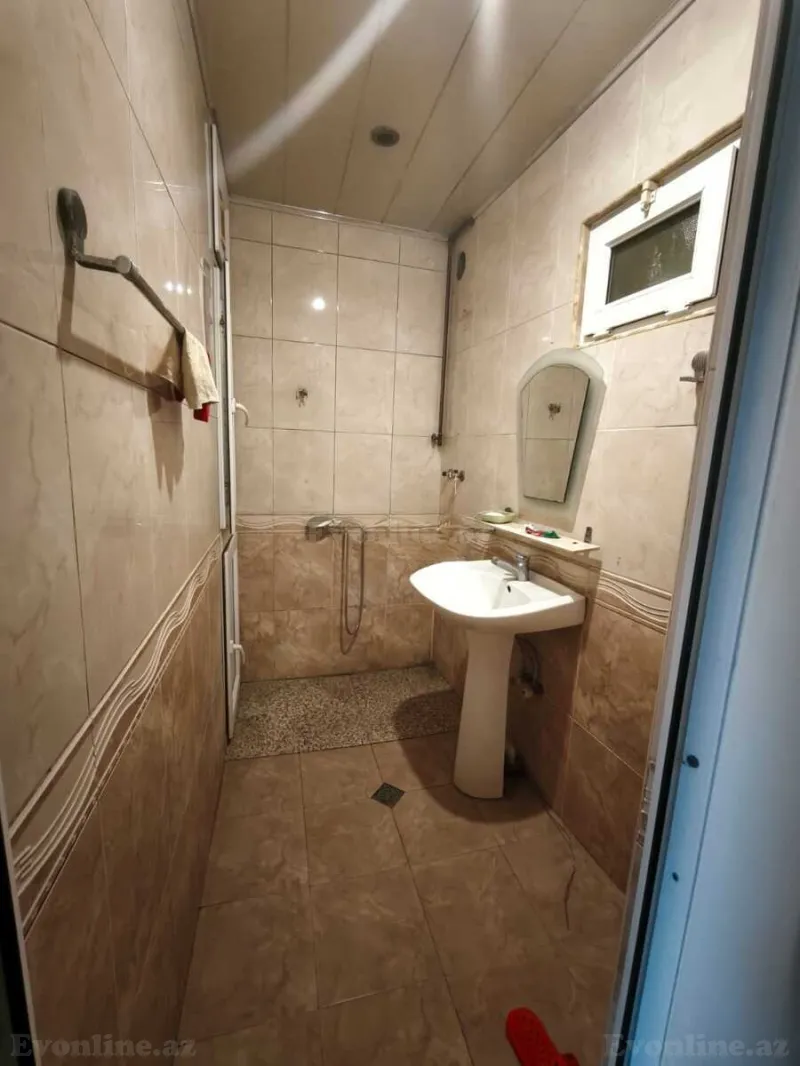 Kirayə verilir 3 otaqlı Mənzil Köhnə tikili 80 m² 8-ci mikrorayon - şəkil 6