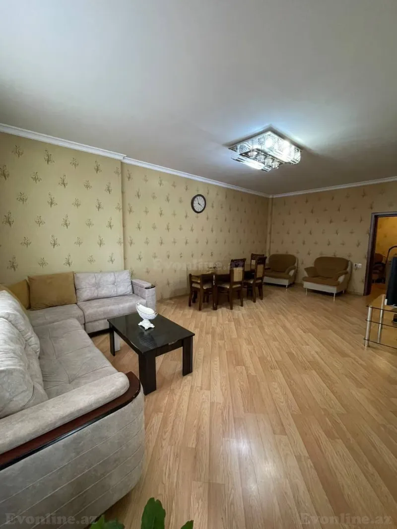 3 otaqlı Mənzil 140 m² Gənclik m. Kirayə verilir