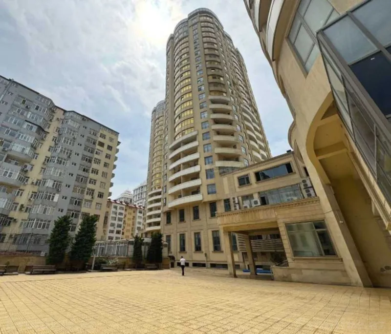 2 otaqlı Mənzil 117 m² Nizami m. Satılır