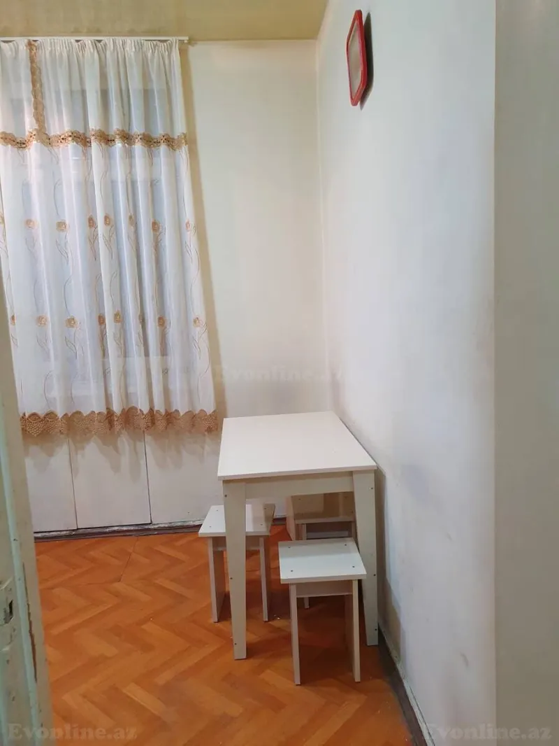 Kirayə verilir 3 otaqlı Mənzil Köhnə tikili 100 m² Nəsimi r. - şəkil 9