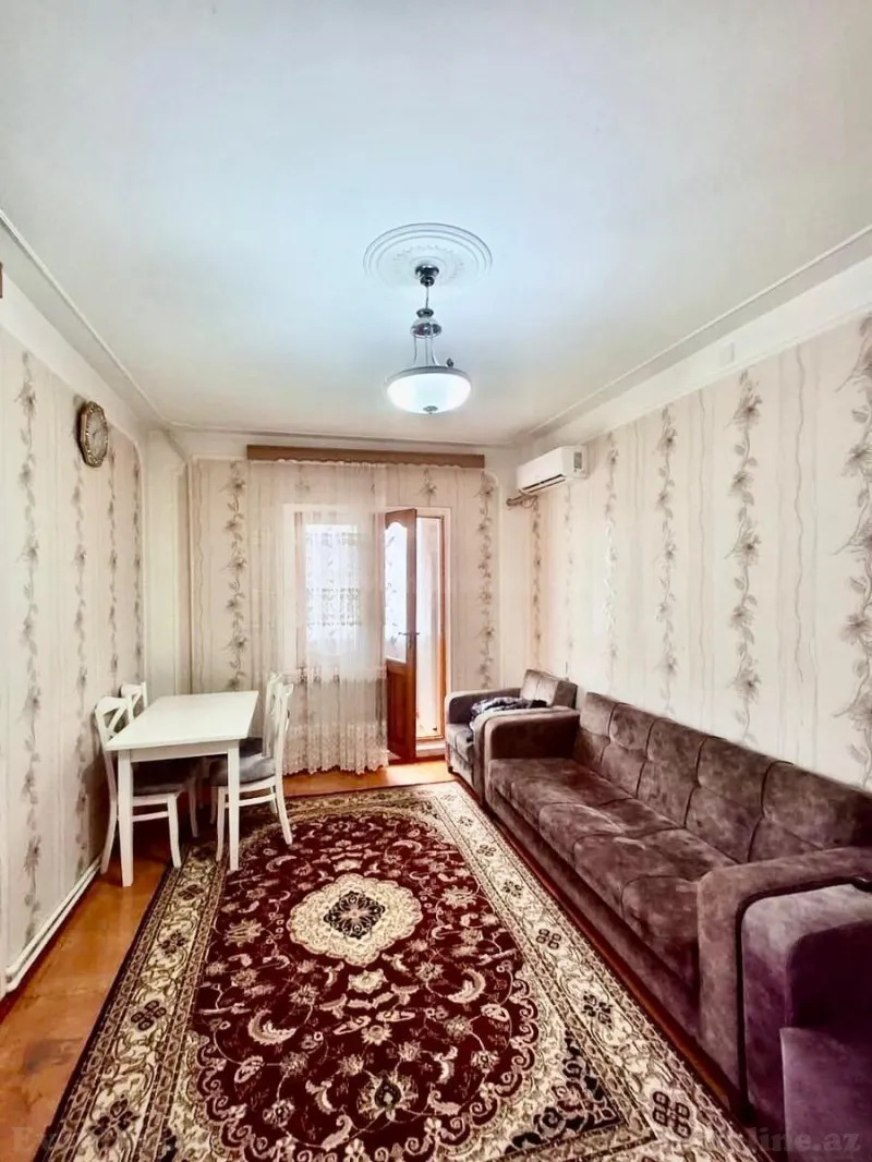 2 otaqlı Mənzil 50 m² Neftçilər m. Kirayə verilir