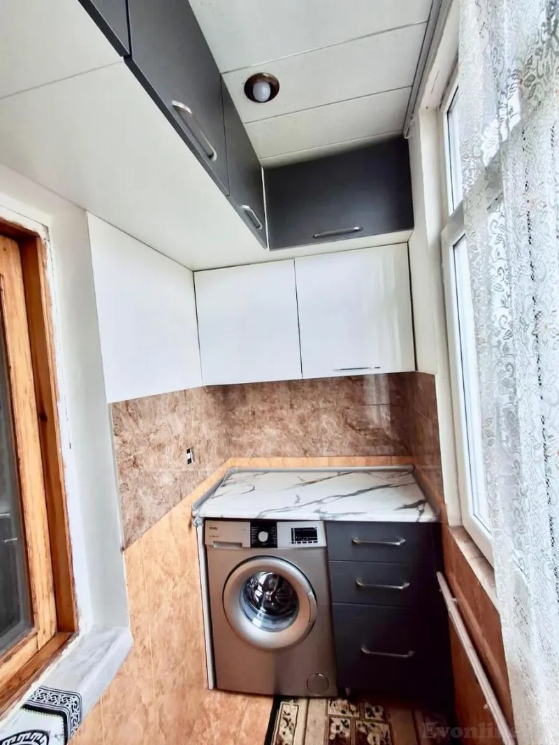 Kirayə verilir 2 otaqlı Mənzil Köhnə tikili 50 m² Neftçilər m. - şəkil 7