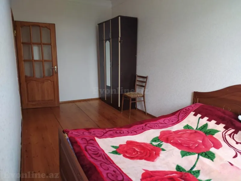 Satılır 2 otaqlı Mənzil Köhnə tikili 50 m² Gənclik m. - şəkil 3