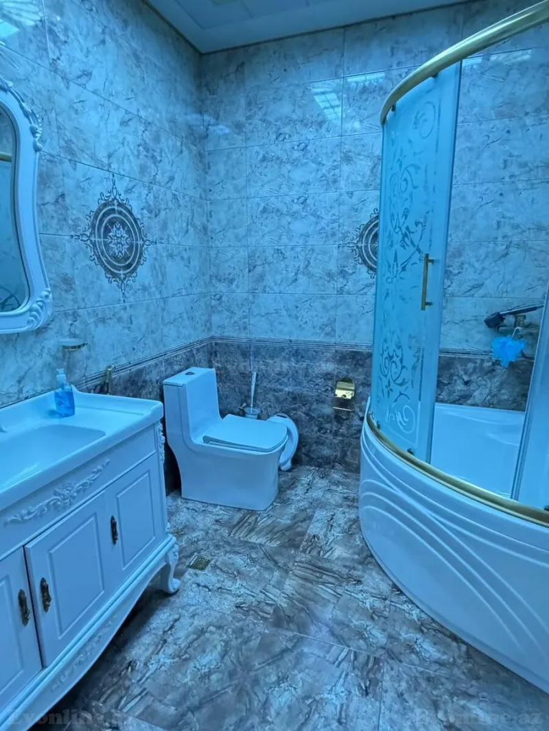 Satılır 3 otaqlı Mənzil Yeni tikili 134 m² Elmlər Akademiyası m. - şəkil 4