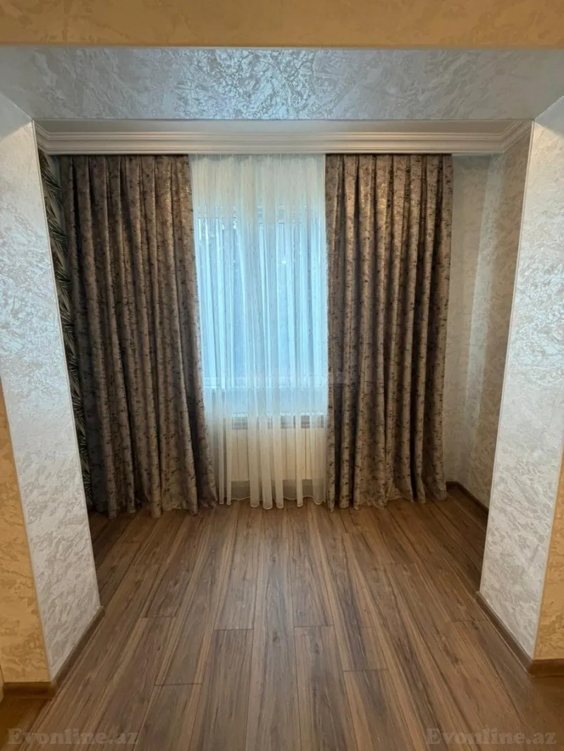 Satılır 3 otaqlı Mənzil Köhnə tikili 98 m² Azadlıq prospekti m. - şəkil 8