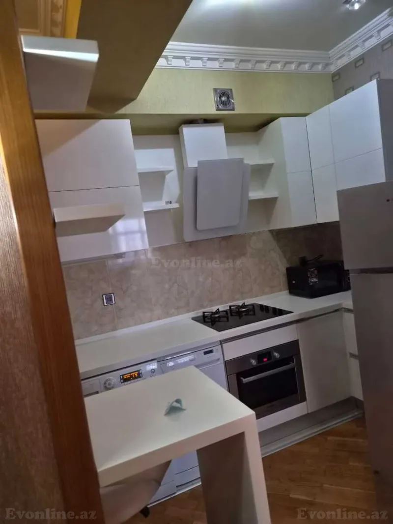 Satılır 3 otaqlı Mənzil Yeni tikili 80 m² 20 Yanvar m. - şəkil 19