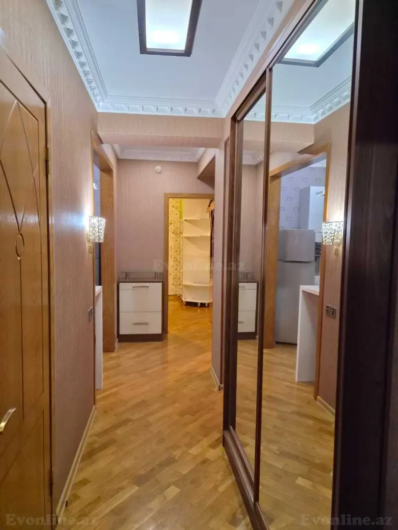 Satılır 3 otaqlı Mənzil Yeni tikili 80 m² 20 Yanvar m. - şəkil 22