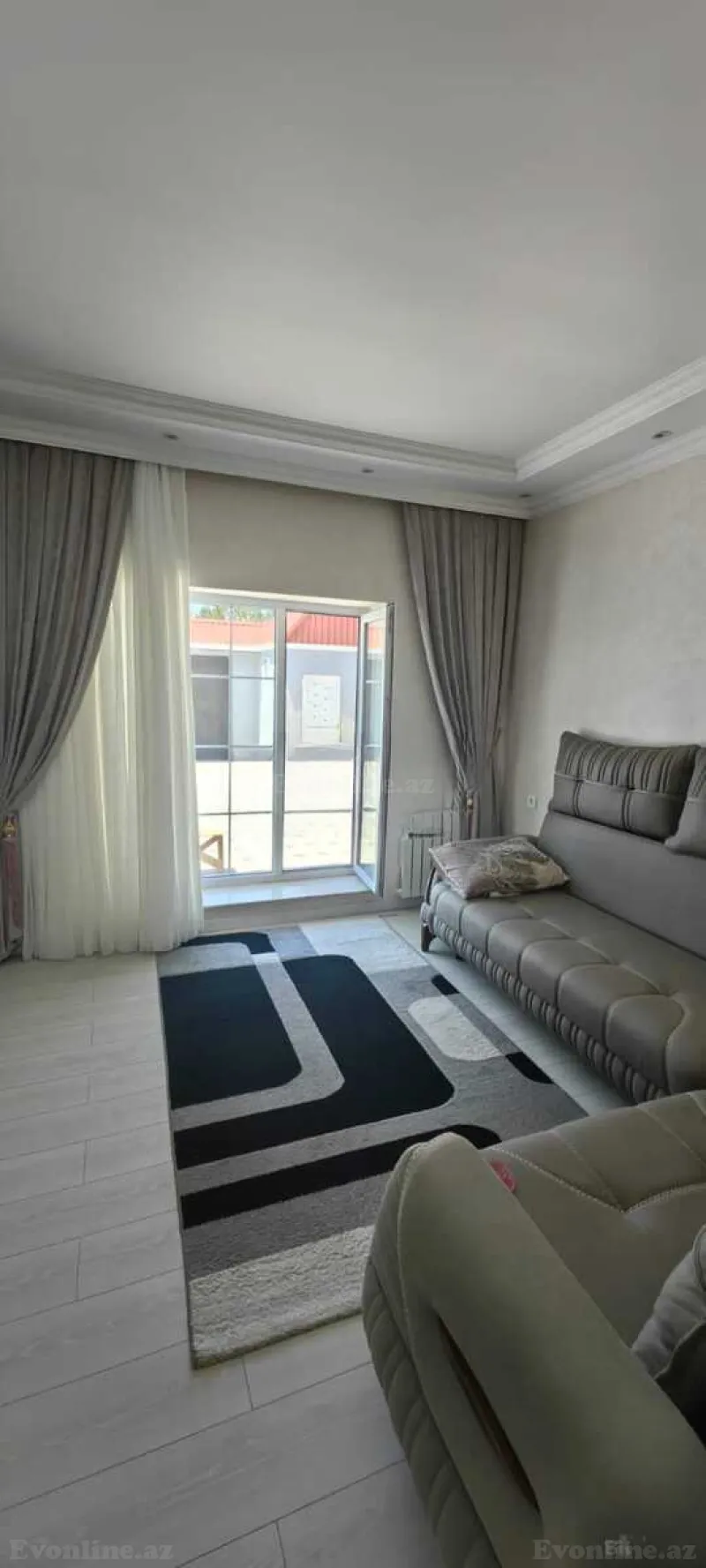 Satılır 4 otaqlı Həyət evi 200 m² Suraxanı r. - şəkil 4