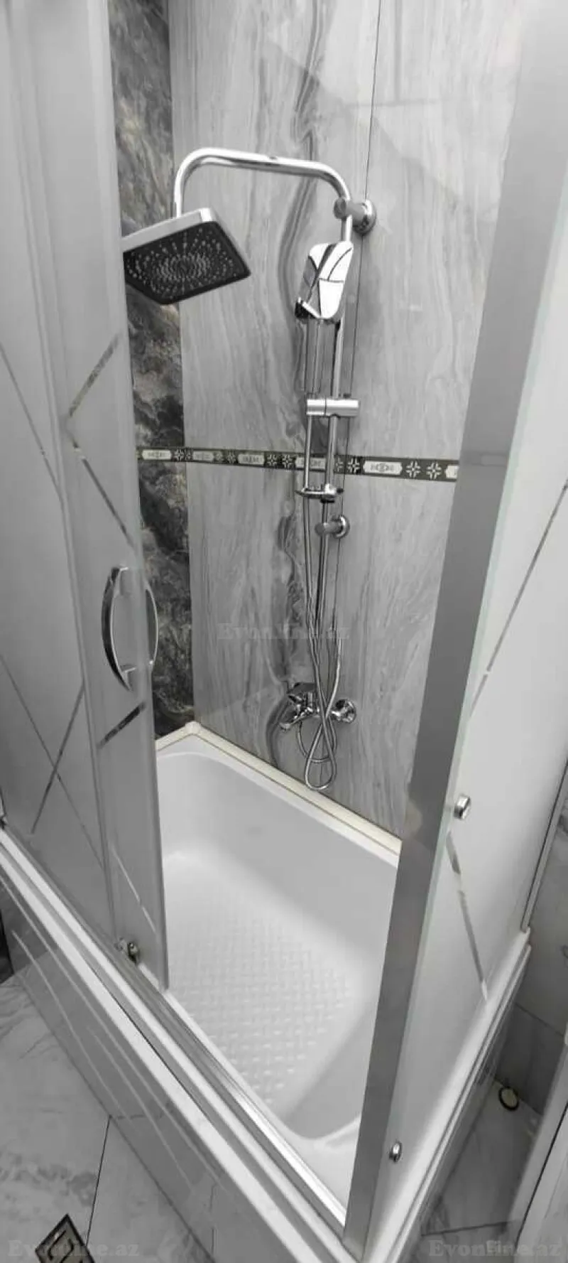 Satılır 4 otaqlı Həyət evi 200 m² Suraxanı r. - şəkil 19