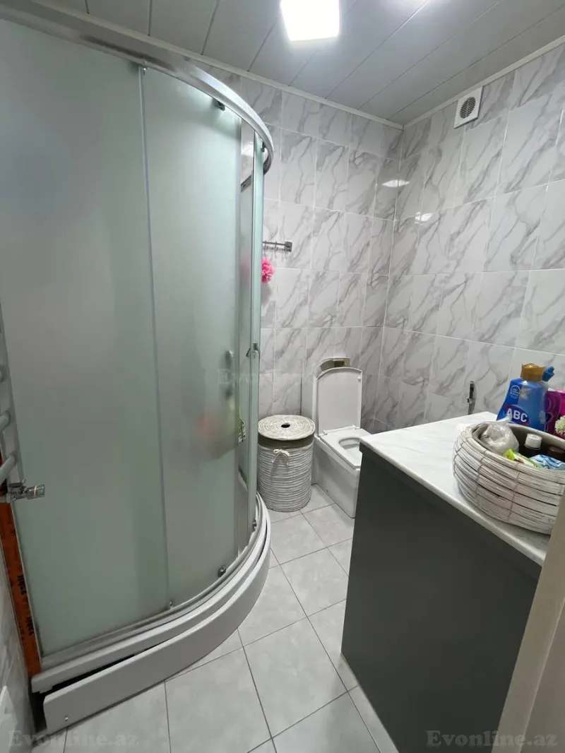 Kirayə verilir 2 otaqlı Mənzil Yeni tikili 70 m² Nərimanov r. - şəkil 10