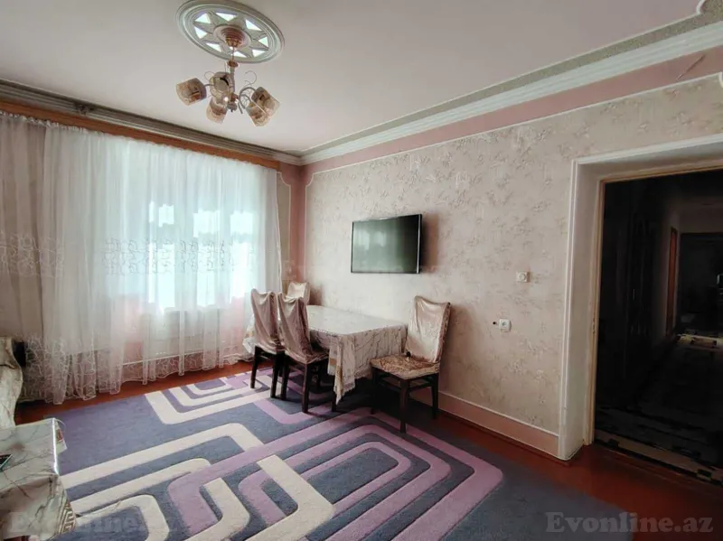 Satılır 3 otaqlı Mənzil Köhnə tikili 65 m² Bakıxanov - şəkil 2