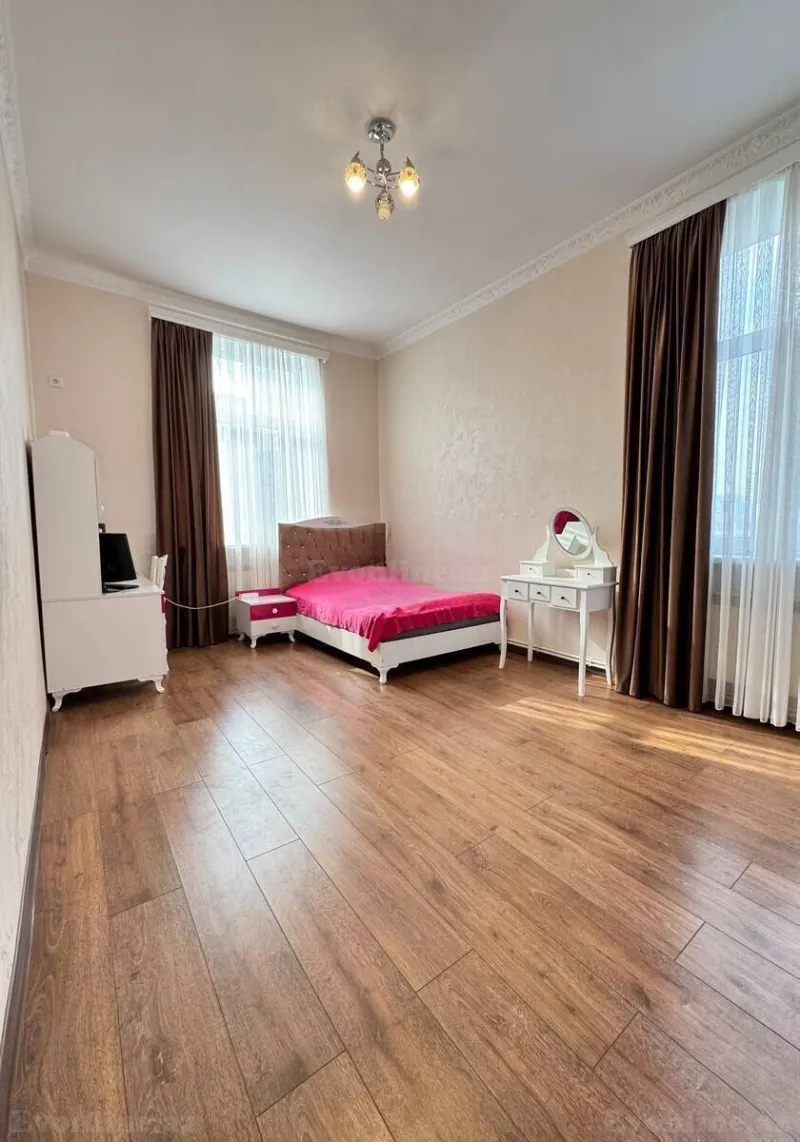 Satılır 3 otaqlı Mənzil Köhnə tikili 75 m² Nizami m. - şəkil 4