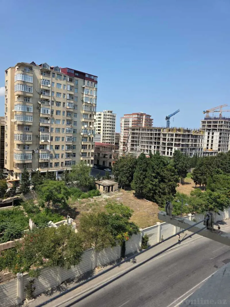 Satılır 2 otaqlı Mənzil Köhnə tikili 65 m² Gənclik m. - şəkil 19