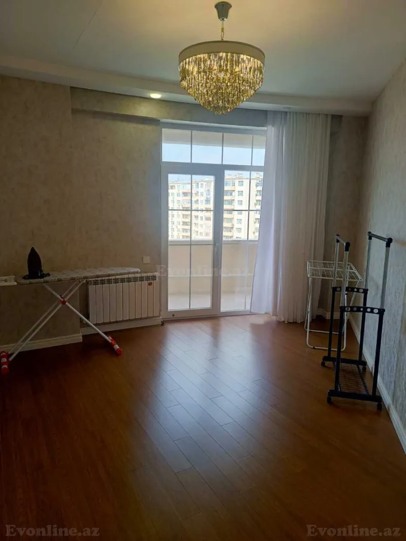 Kirayə verilir 4 otaqlı Mənzil Yeni tikili 210 m² Nərimanov r. - şəkil 9