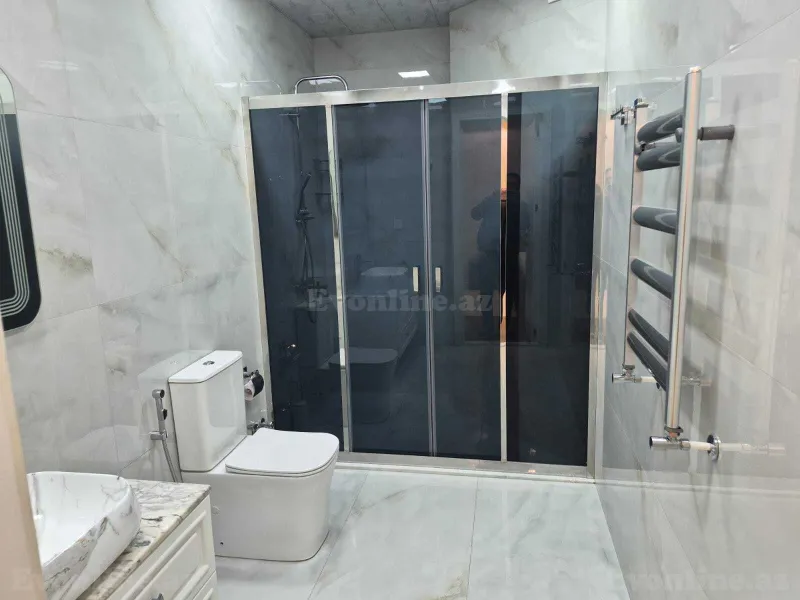 Kirayə verilir 4 otaqlı Mənzil Yeni tikili 210 m² Nərimanov r. - şəkil 23
