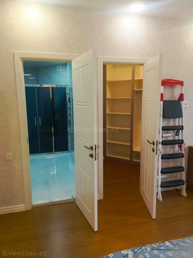 Kirayə verilir 4 otaqlı Mənzil Yeni tikili 210 m² Nərimanov r. - şəkil 24
