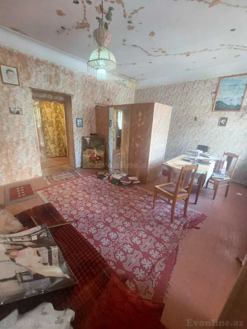 Satılır 2 otaqlı Mənzil Köhnə tikili 55 m² Nəsimi r. - şəkil 3
