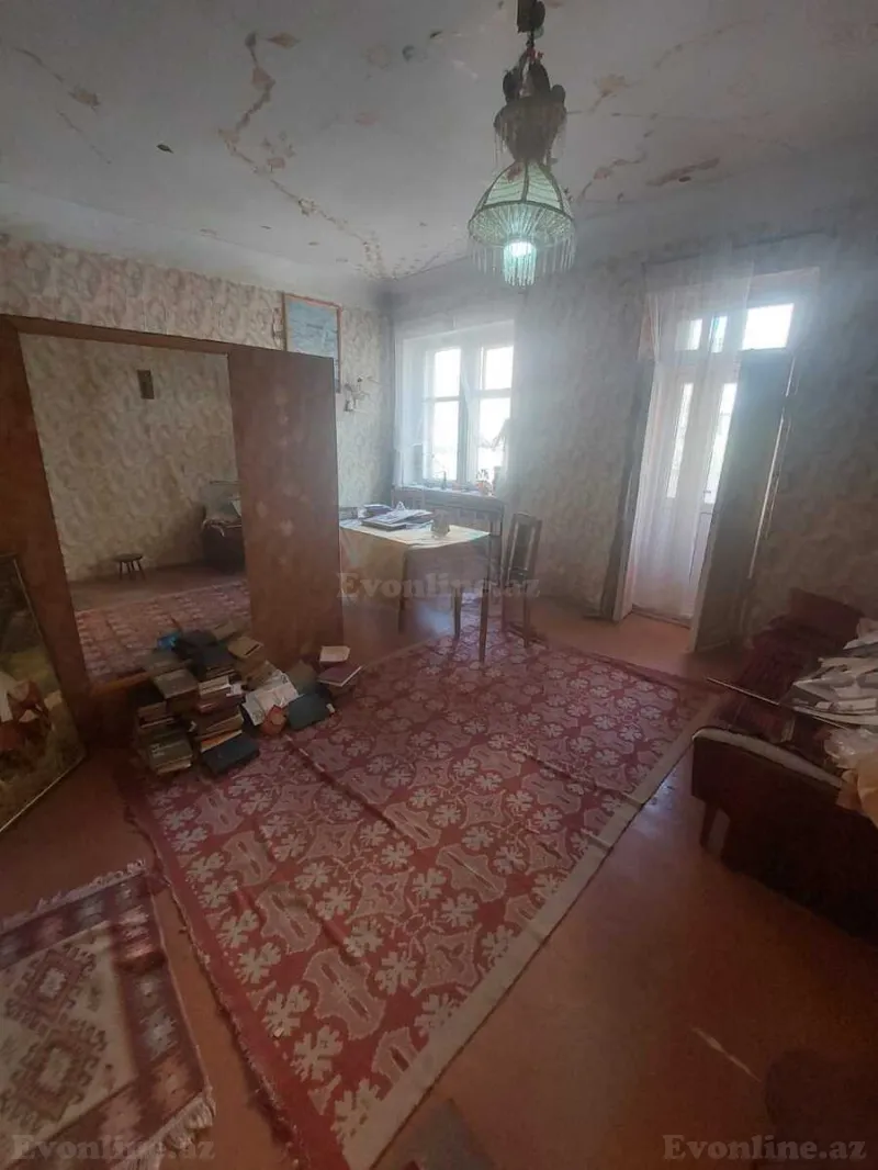Satılır 2 otaqlı Mənzil Köhnə tikili 55 m² Nəsimi r. - şəkil 4