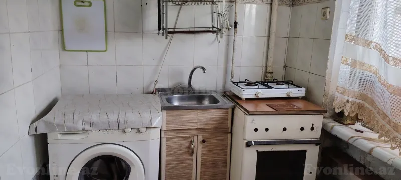 Satılır 2 otaqlı Mənzil Köhnə tikili 42 m² Bakıxanov - şəkil 13