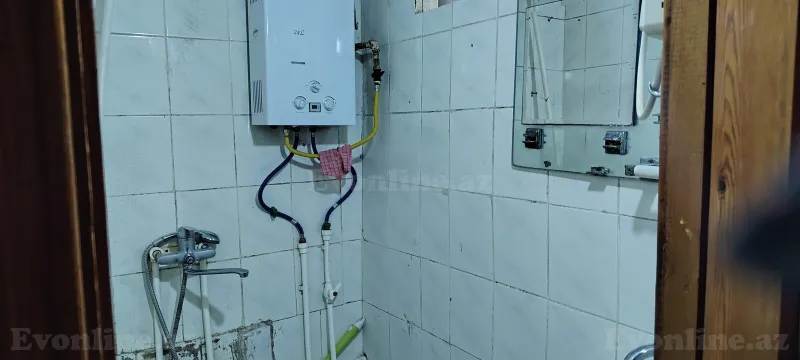 Satılır 2 otaqlı Mənzil Köhnə tikili 42 m² Bakıxanov - şəkil 15