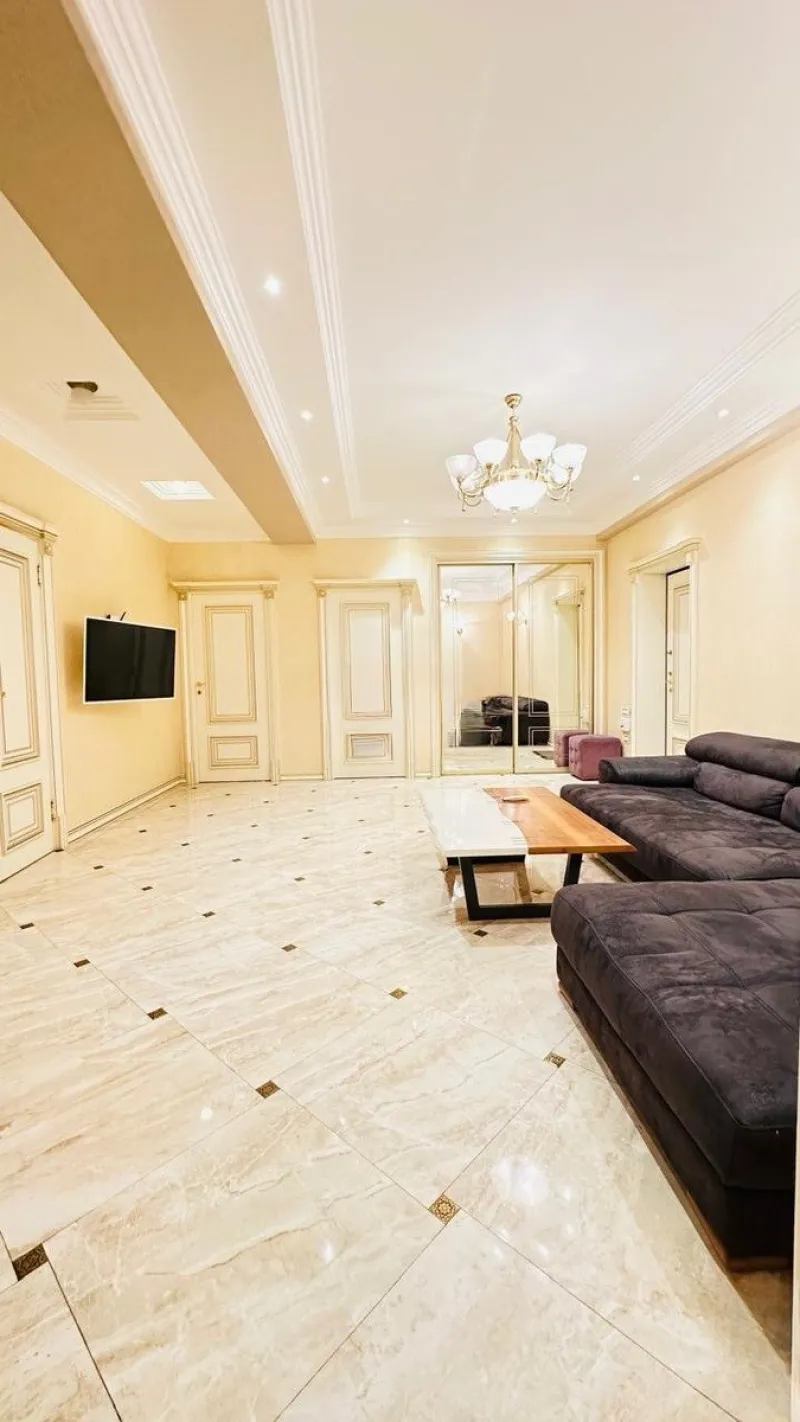 Satılır 3 otaqlı Mənzil Yeni tikili 168 m² Nəsimi r. - şəkil 3